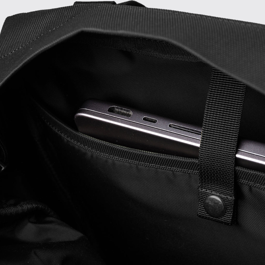 GO 2-WAY TOTE BACKPACK