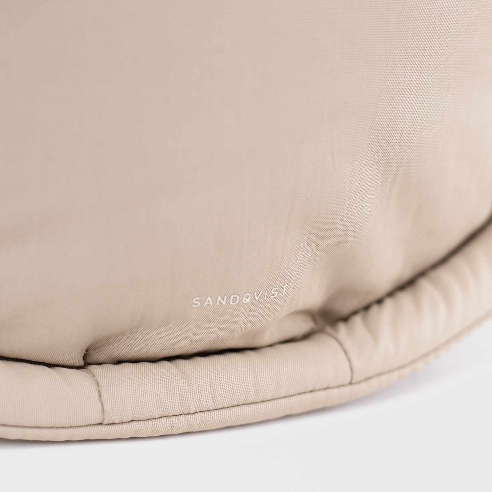 CURVE HALF MOON BAG MINI
