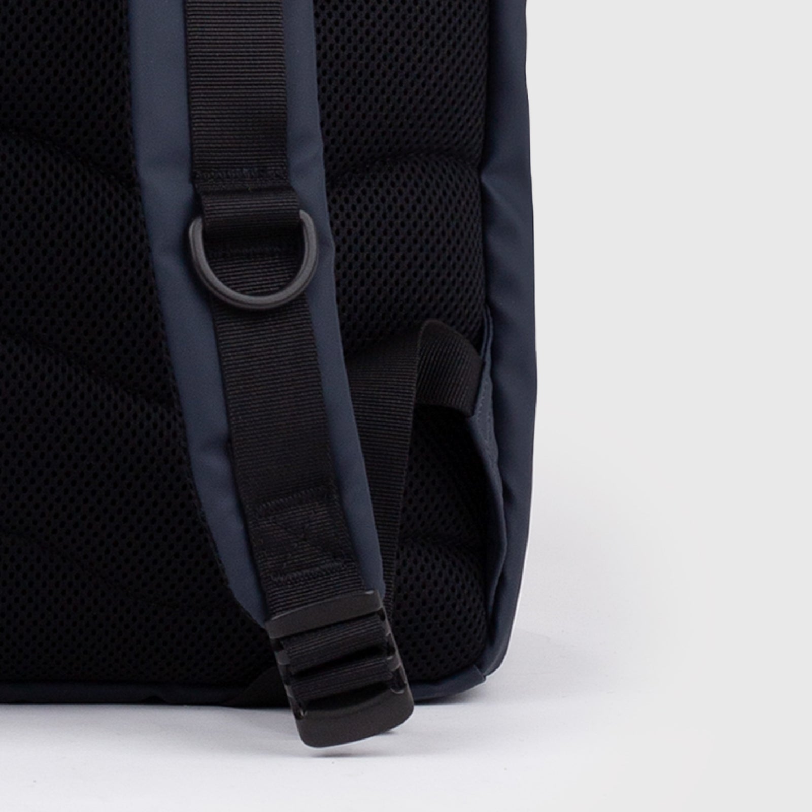 STREAM SLIM ROLLTOP BACKPACK 16”