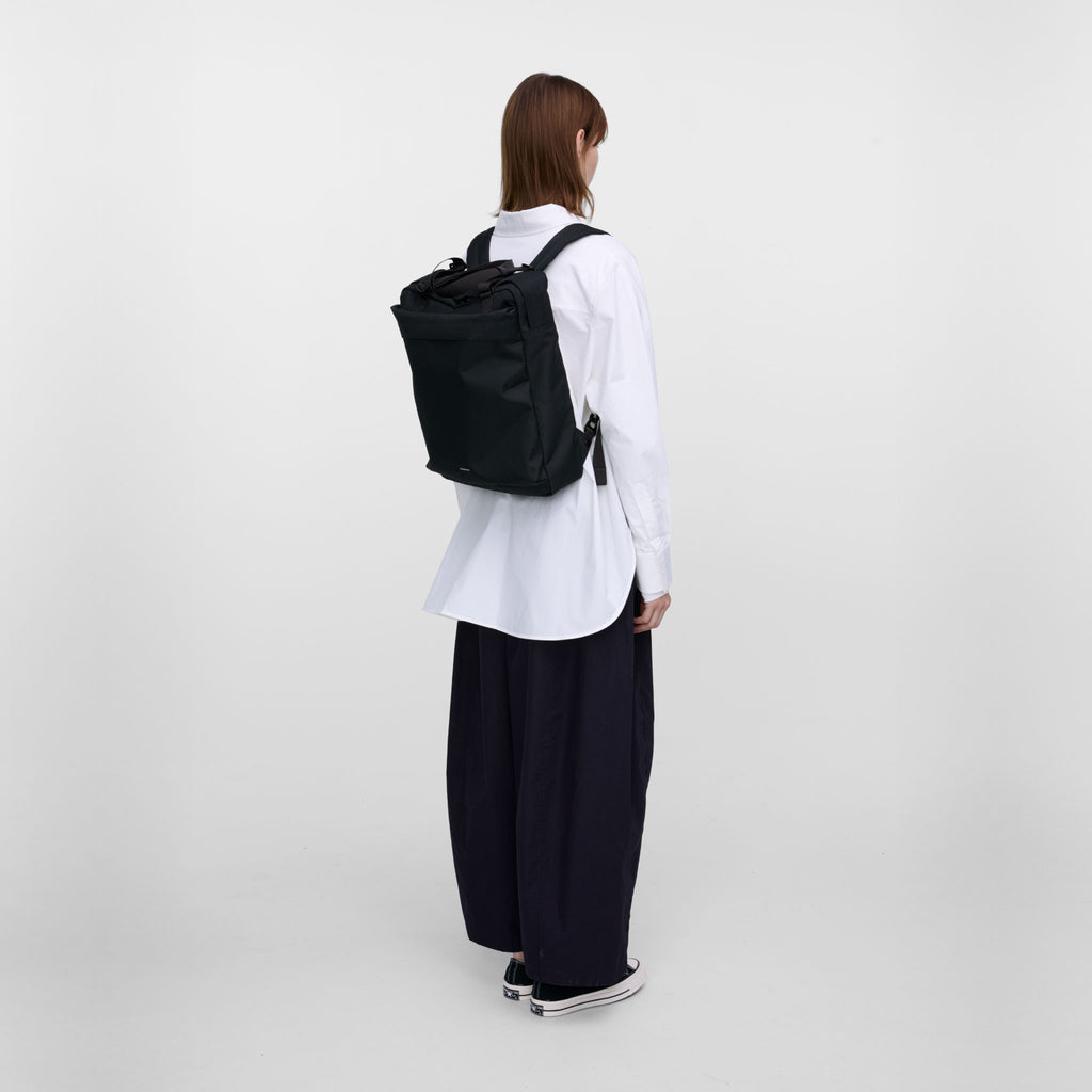 GO 2-WAY TOTE BACKPACK