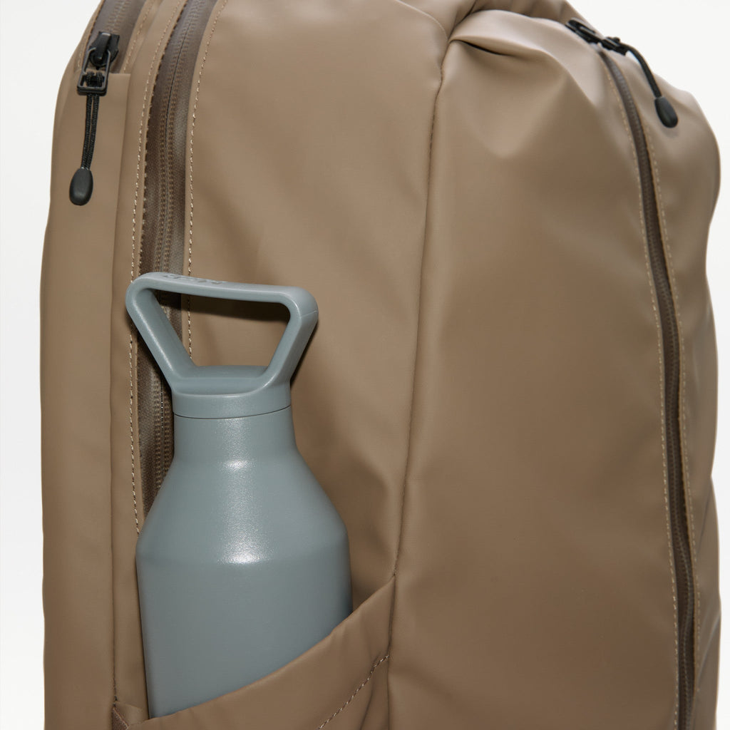 STREAM ZIPPER BACKPACK 16