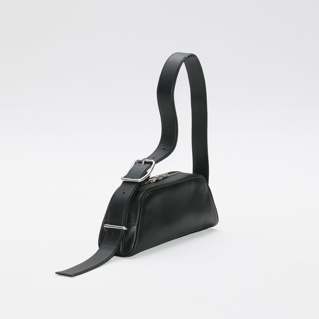 LEATHER BAGUETTE BAG