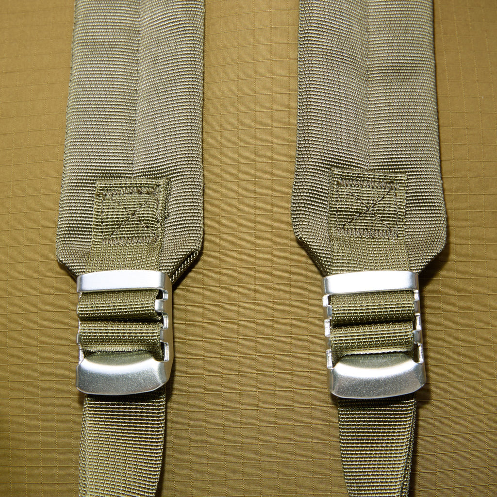 GRID ROLLTOP BACKPACK 16"