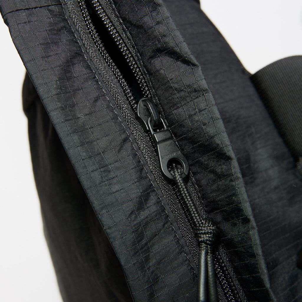 GRID ROLLTOP BACKPACK 16"
