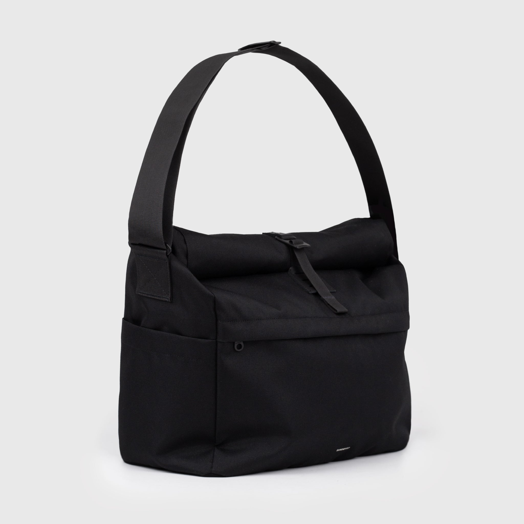 ICON MESSENGER BAG / アイコン メッセンジャー バッグ ｜ 【公式