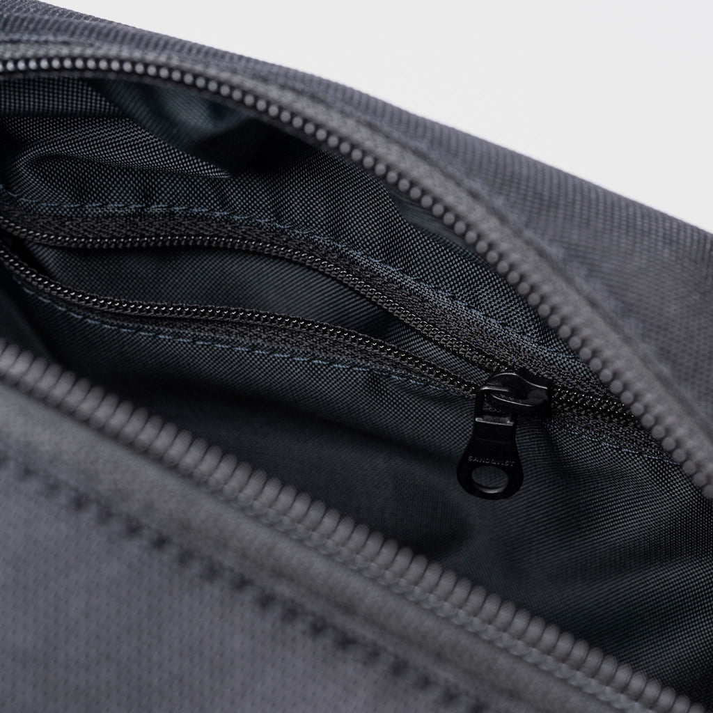 GO HANDLE WASH BAG