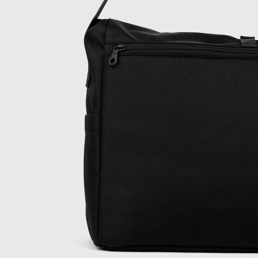 ICON MESSENGER BAG
