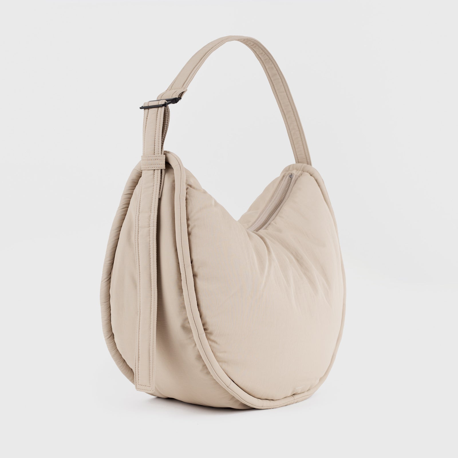 CURVE HALF MOON BAG