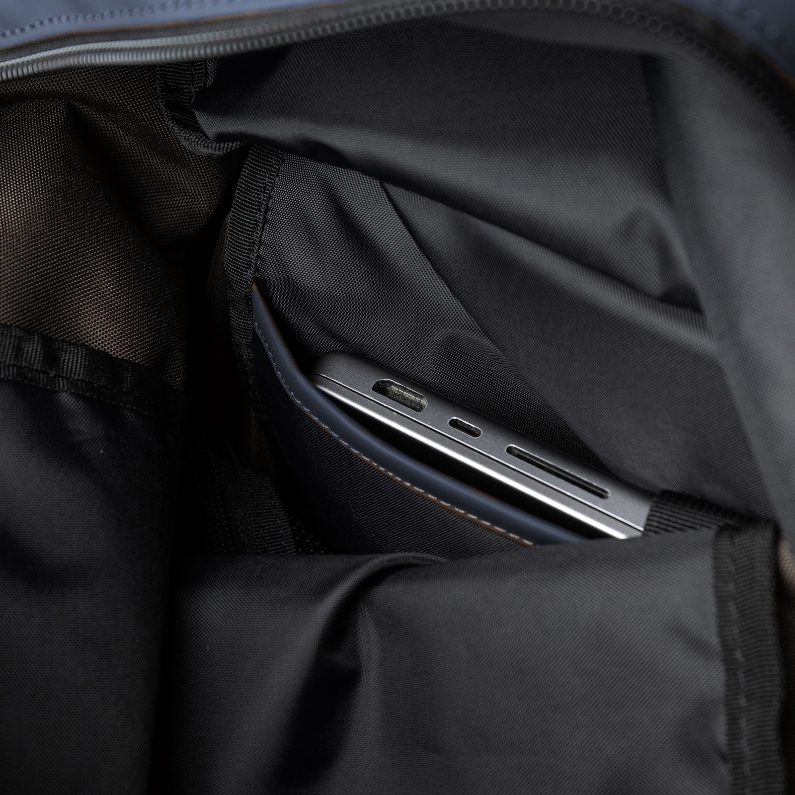 STREAM ROLLTOP BACK PACK 16”