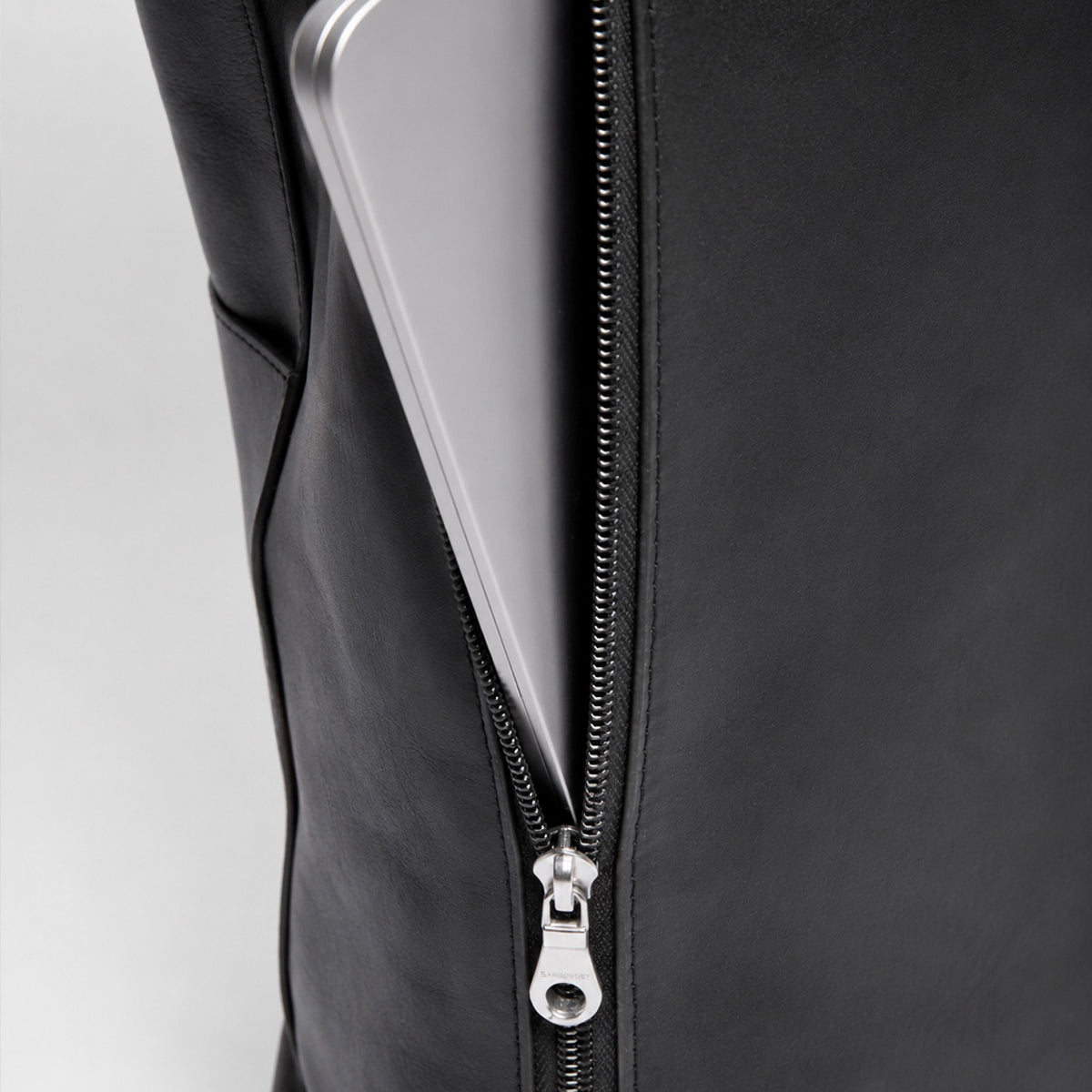 LEATHER ANTONIA 14"