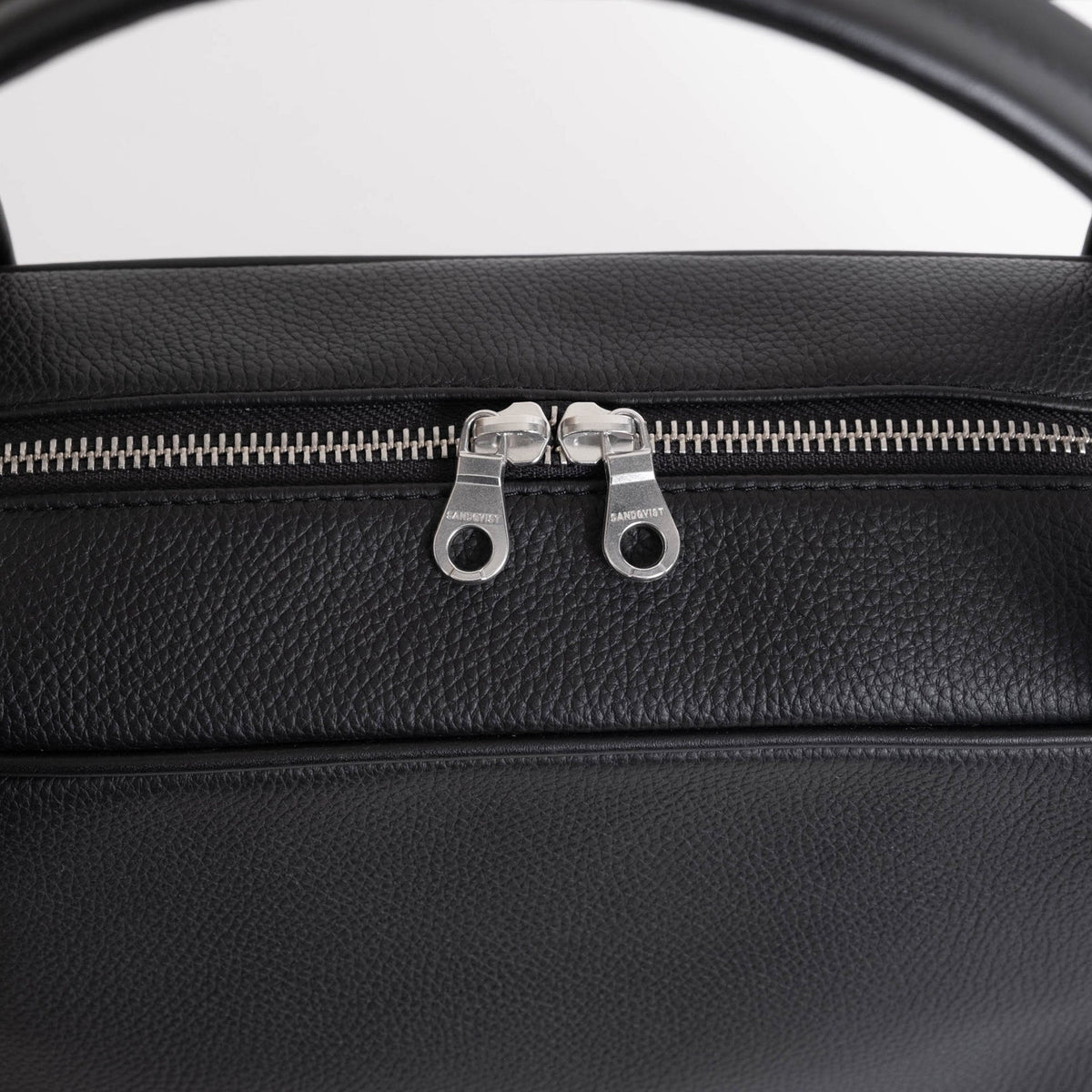 LEATHER BOWLING BAG