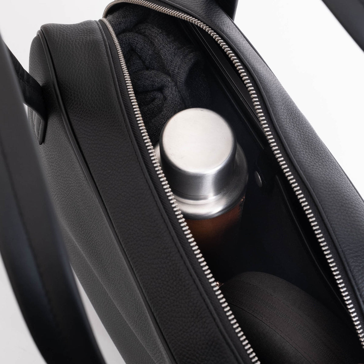 LEATHER BOWLING BAG