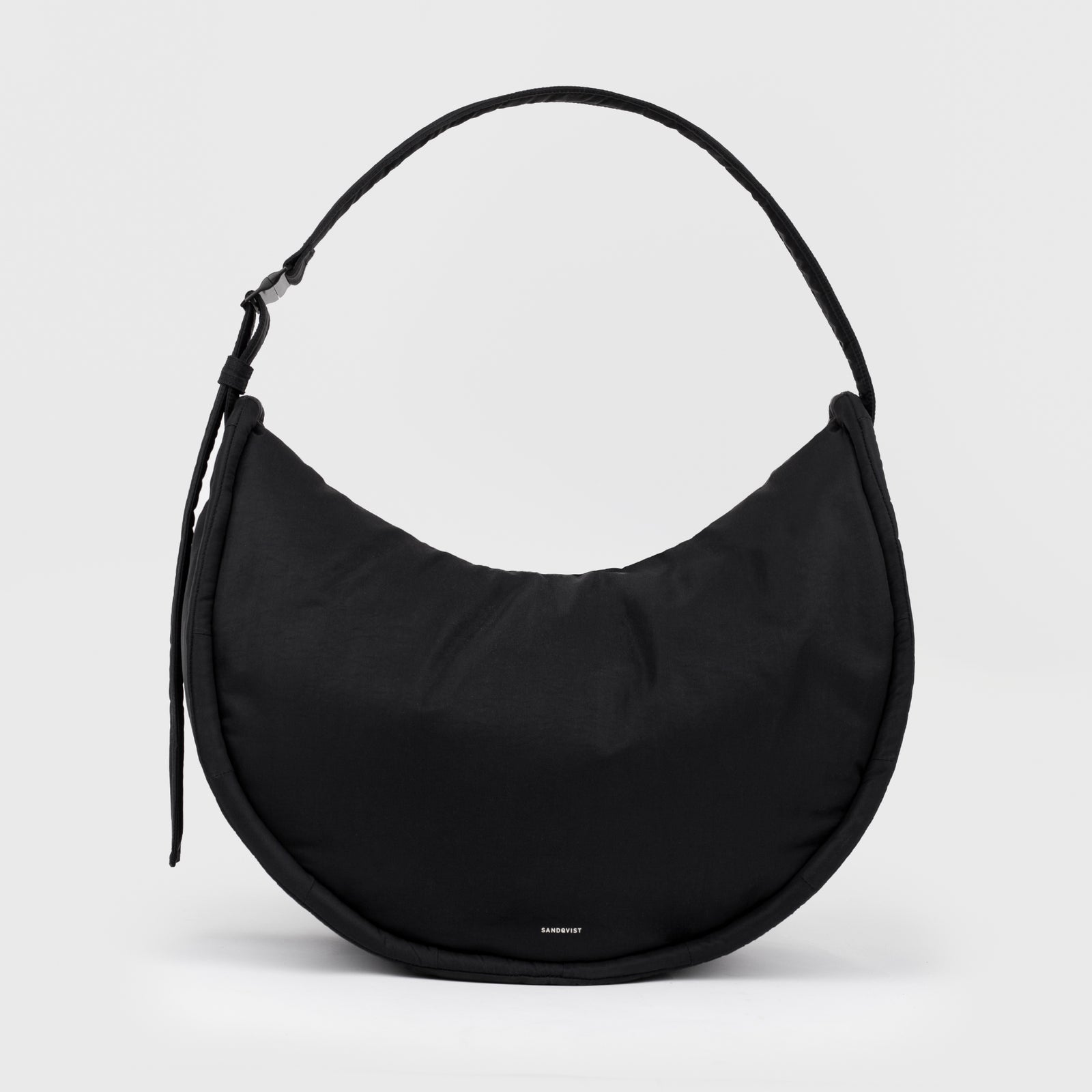 CURVE HALF MOON BAG Black