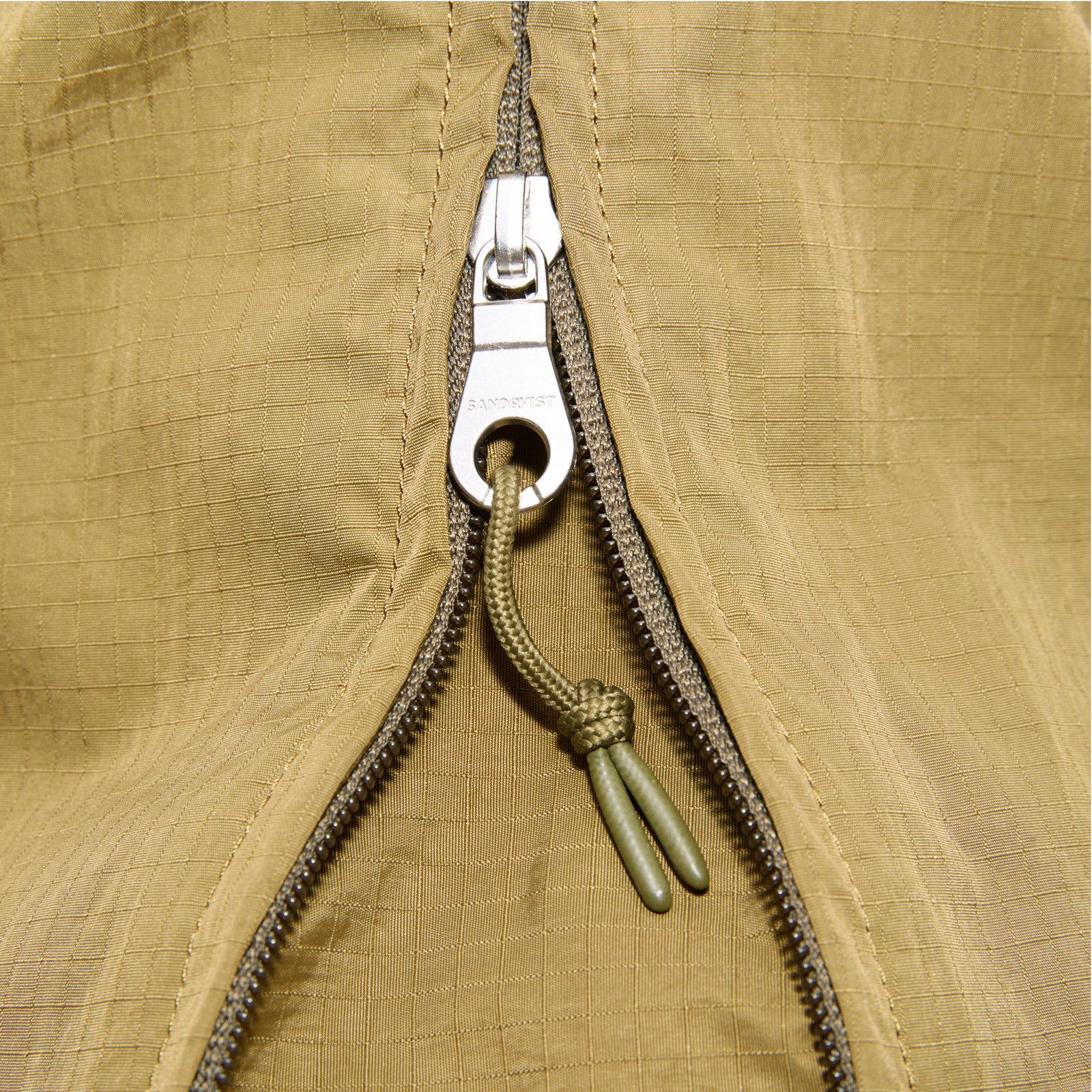 GRID EXPANDABLE TOTE BAG