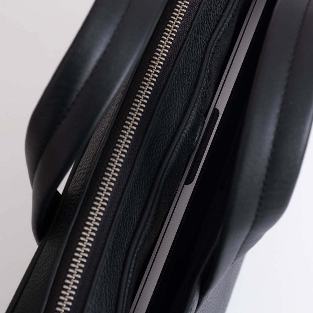 LEATHER BRIEFCASE 14"