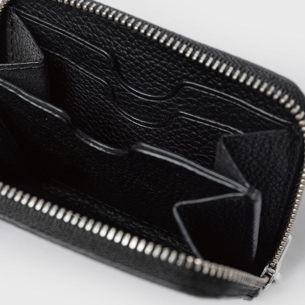 LEATHER ZIP WALLET